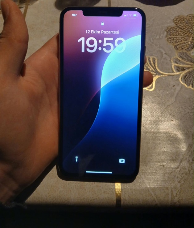 Apple iPhone XS Max 64 GB